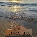 Aura Lux Nei Epivates * 尼奥伊皮瓦太