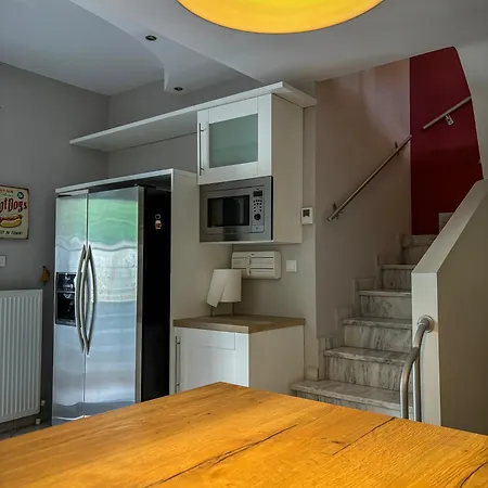 Aura Lux Nei Epivates Neoi Epivatai