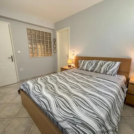 Вилла Aura Lux Nei Epivates *