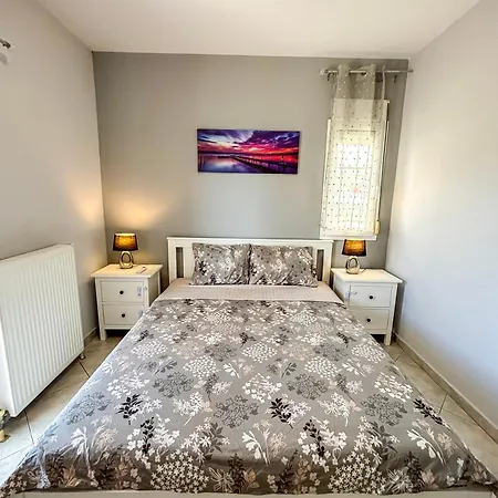 Aura Lux Nei Epivates Villa Néi Epivátesz