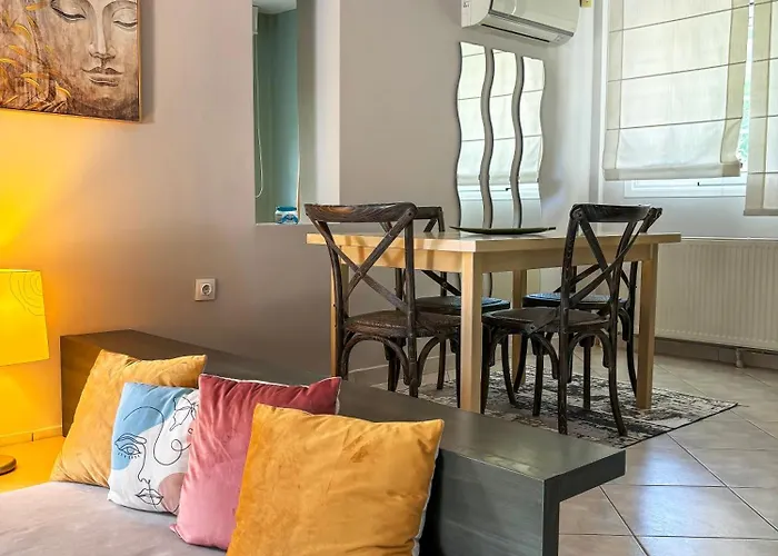 Vila Aura Lux Nei Epivates *